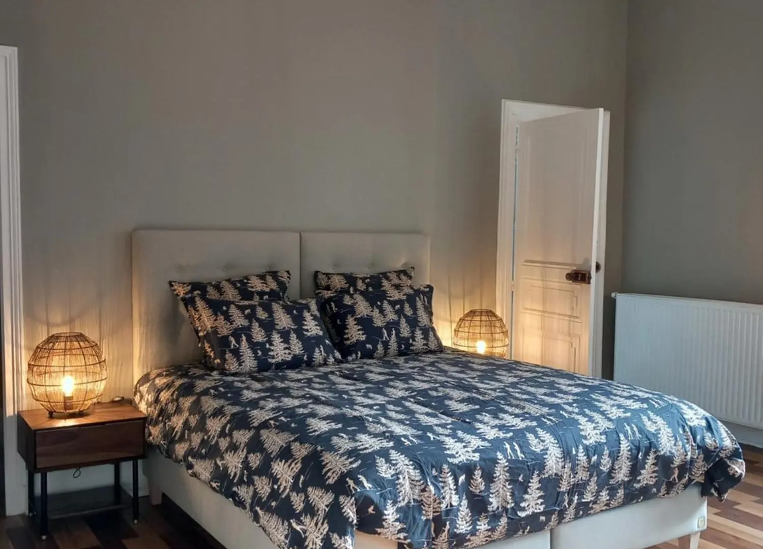 Villa Du Lys Bagneres-de-Luchon Bed & Breakfast